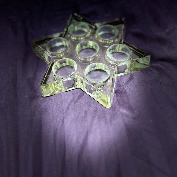 Star-Shaped Glass Candle Holder-7 tea-light- vintage- heavy Star holder - Picture 4 of 11